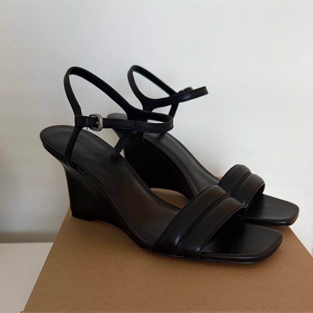 Vince Elegant Black Wedge Sandals